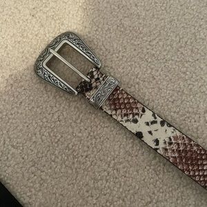 Snakeskin belt from Urban Outfitters - size S!